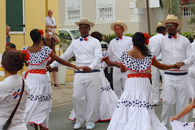 dominican republic clothing style