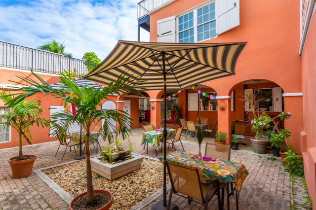 The courtyard at the Renuatum Spa is a colorful dining area for the Island Fresh Cafe.