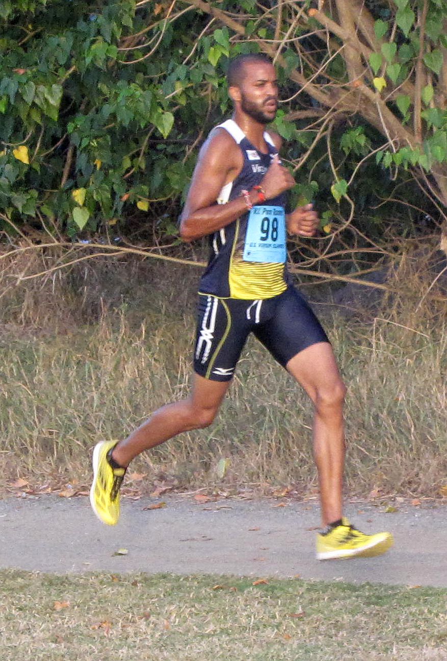 Juan Robles Wins Paradise 5K among male runners