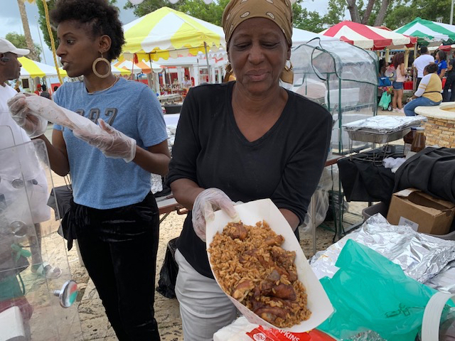Rain or Shine, Crucians Flock to the Foods, Arts, and Crafts Fair | St ...