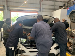 VIPD Motorpool Technicians Successfully Complete Continued Ford Fleet Training