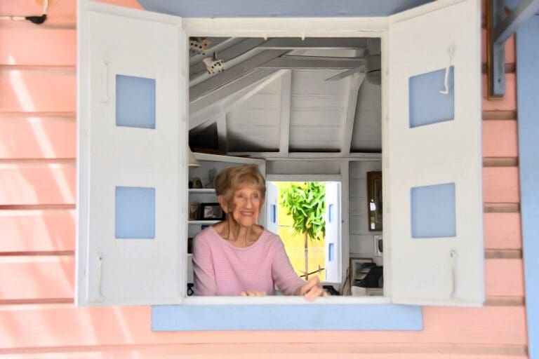 Molly Morris Has Departed This World at 92